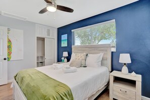 3 chambres, bureau, fer et planche à repasser, Wi-Fi gratuit