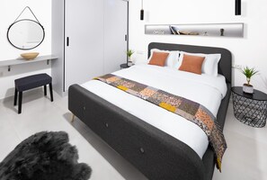2 bedrooms, iron/ironing board, WiFi, bed sheets - Ando's 2 Bedroom Cozy Apartment (Iraklio)