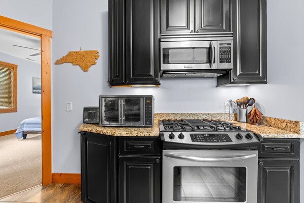 独立别墅, 多张床, 热水浴缸, 山景 (1st in Sugar) | 私人厨房 | 茶具/咖啡用具