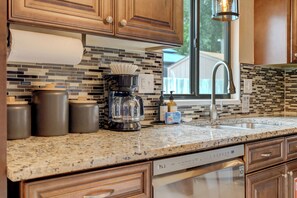 냉장고, 전자레인지, 오븐, 식기 세척기