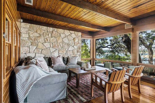 Historic 5BR | Lakefront Cabins with Dock | Fire Pit