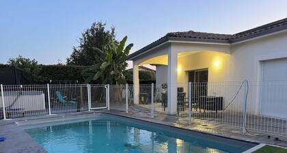 Villa at the gateway to Aveyron with pool and spa