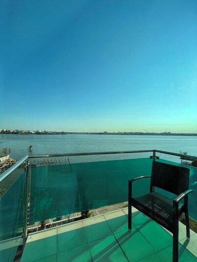 拉古納住宅飯店