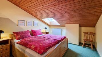 2 bedrooms, free WiFi, bed sheets