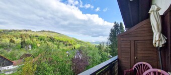 Apartment 'Fewo Wasserkuppe' with Shared Terrace and Wi-Fi