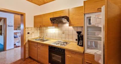 Apartment 'Fewo Wasserkuppe' with Shared Terrace and Wi-Fi