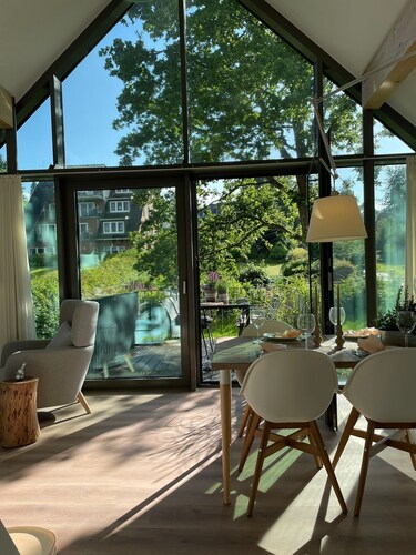 Ferienwohnung 'Meerzeit' mit Meerblick, Balkon und WLAN