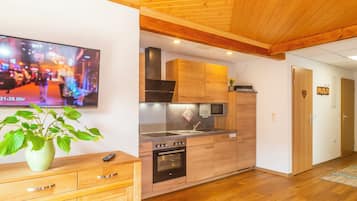 Appart'hÎtel Premium, 1 chambre, non-fumeurs, terrasse | Cuisine privée | Micro-ondes, plaque de cuisson, lave-vaisselle, cafetiÚre/bouilloire