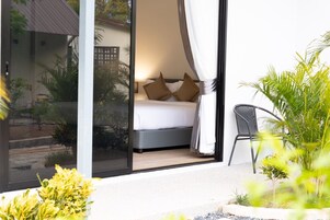 1 habitación, ropa de cama de alta calidad, cubrecamas y escritorio 