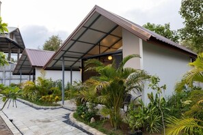Front of property - Rapina House (Mai Khao)