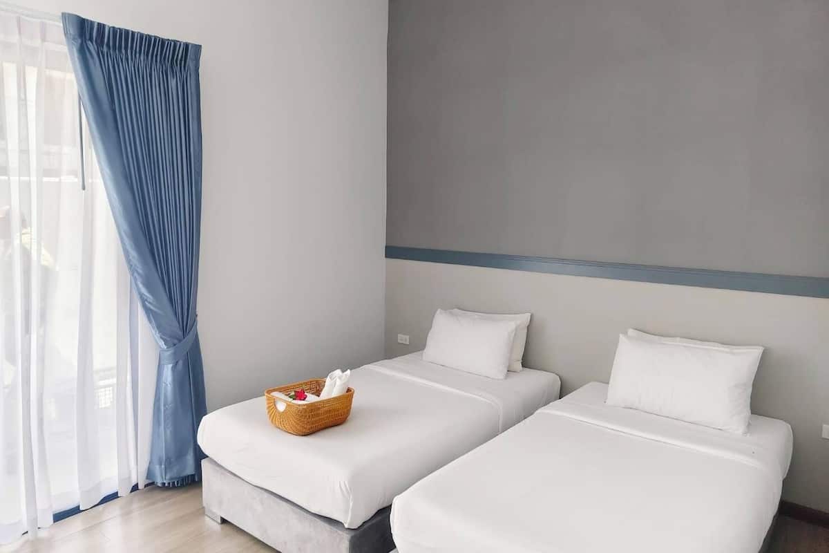 Standard Twin Bed | 1 chambre, literie de qualité, couette en duvet, bureau