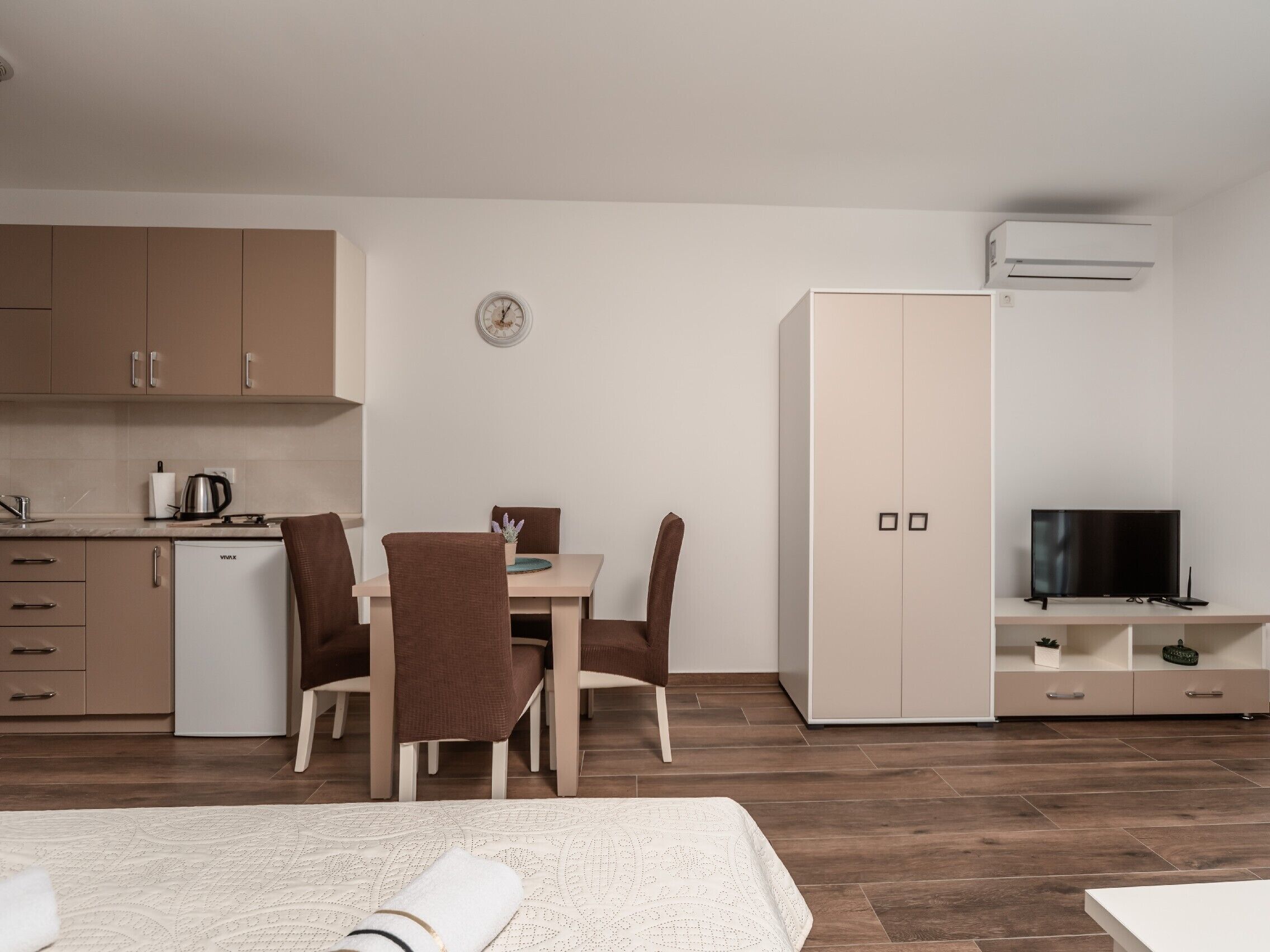 Private kitchenette