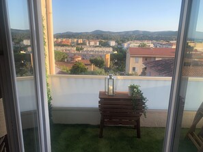 Interior - Appartement vue mer Proche Plage et Commerces, Avec Place de Parking (le lavandou)