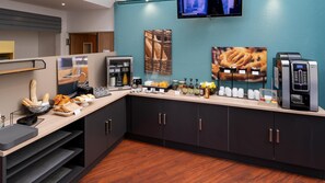 Päivittäinen buffetaamiainen maksusta