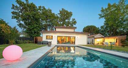 House between Bordeaux and the beach