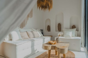 Villa, 2 habitaciones | Área de sala de estar
