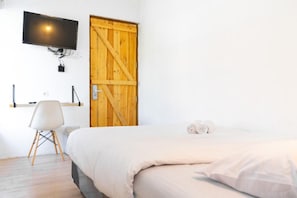 Deluxe Double Room, City View | Exterior