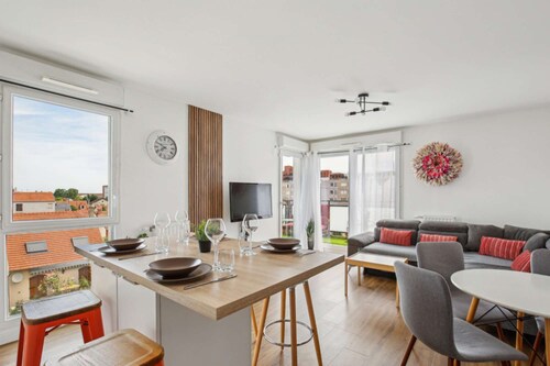 Chic et confortable appart avec Parking et balcon