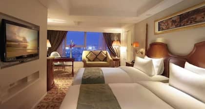 Star Lake Hotel