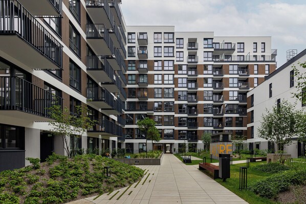 Front of property - Exclusive Apartment by Renters Prestige (Warsaw)