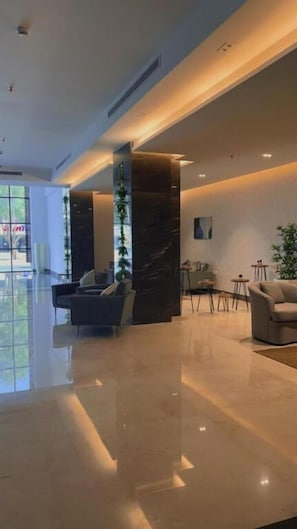 Lobby sitting area - Glamour Inn Al Nuzha (Jeddah)