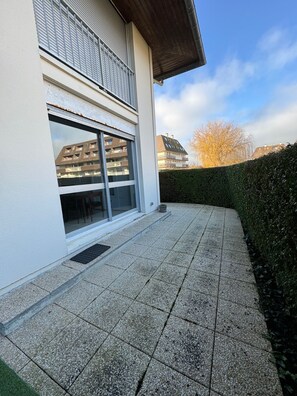 Terrace/patio - Houlgate apartment sleeps 4 (Houlgate)