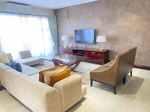 Living area - Roma Park 2 Bedroom Villa (Lusaka)