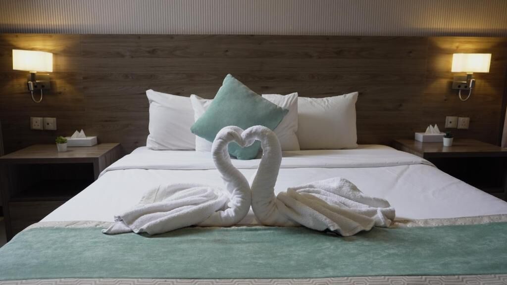 Phòng Suite Executive, quang cảnh thành phố | Bộ trải giường bằng vải cotton Ai Cập, bộ đồ giường cao cấp 