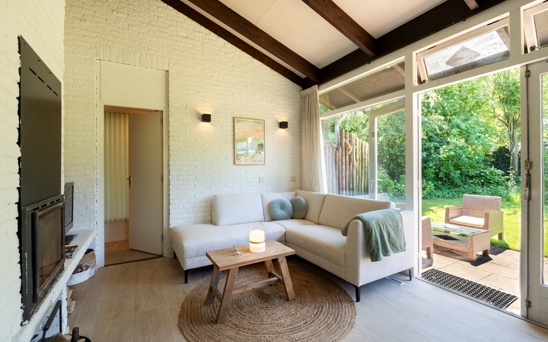 TV, fireplace, video library, stereo