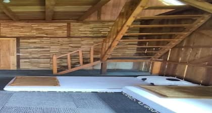EXPRESS O 91041 Cottage Saung Suluh
