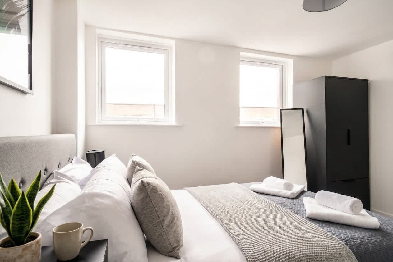 1 chambre, bureau, fer et planche à repasser, Wi-Fi