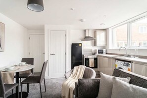 Interior - Spacious 1 Bed Apartment in Central Wrexham w WiFi (Wrexham)
