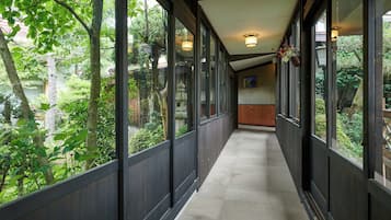 Vestibule