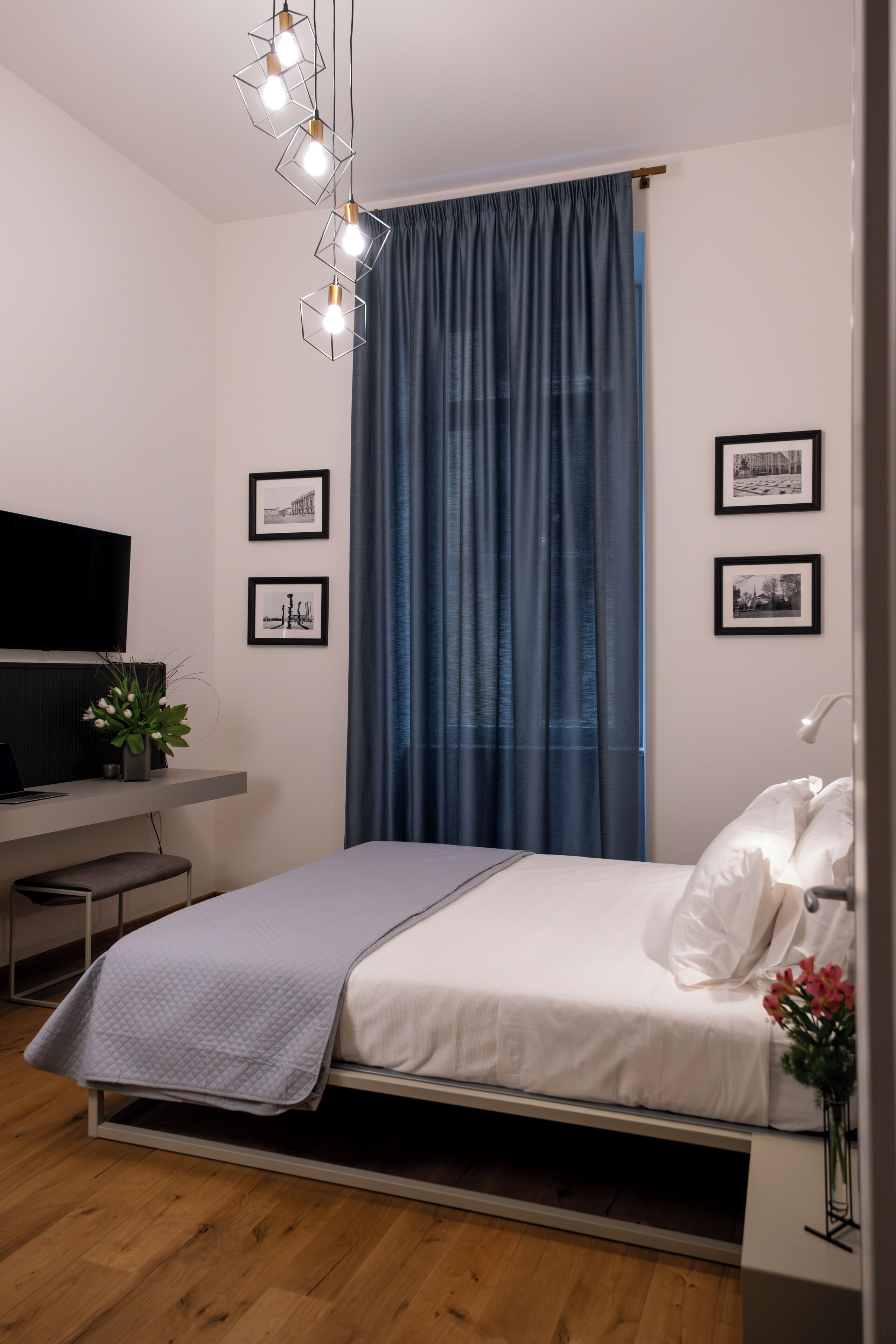 럭셔리 아파트, 침실 2개, 시내 전망 | 이집트산 면 시트,   고급 침구, 오리/거위털 이불, 무료 미니바