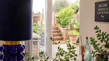 Desk, iron/ironing board