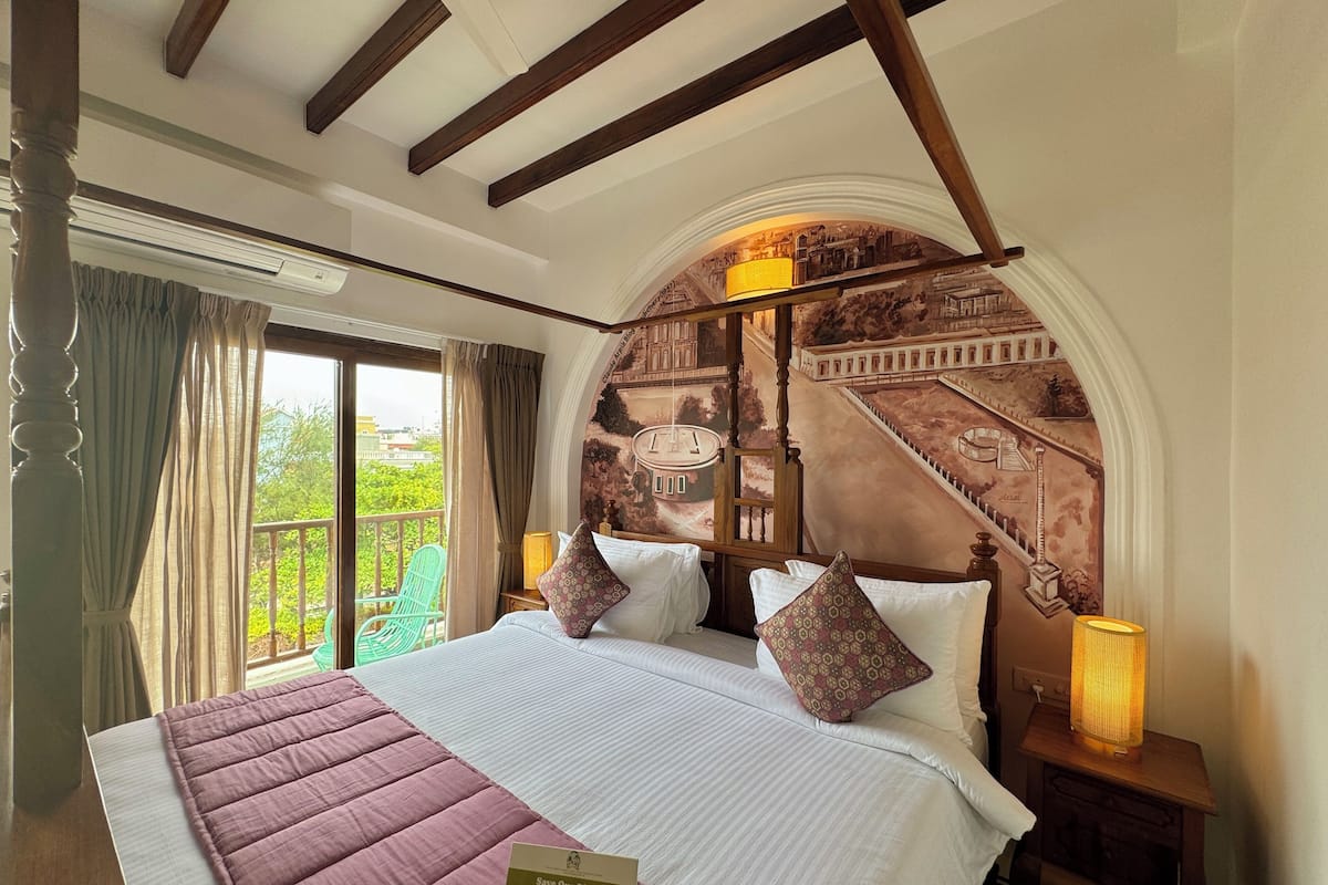 Superior Suite, Balcony, Sea View | Egyptian cotton sheets, premium bedding, iron/ironing board, free WiFi