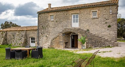 Whole lodging : Gîte du haut - région Pic St Loup, Gîte du haut-région Pic St Loup