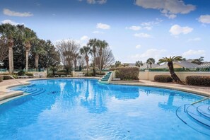 Beheizter Pool