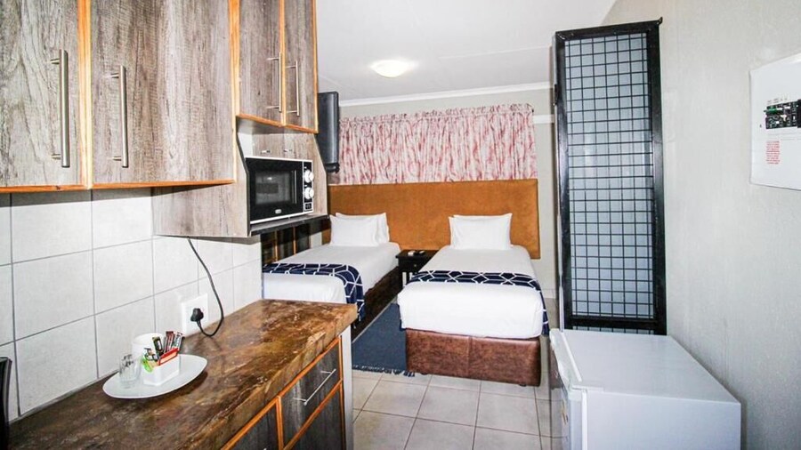 PW Heights Private Guest House