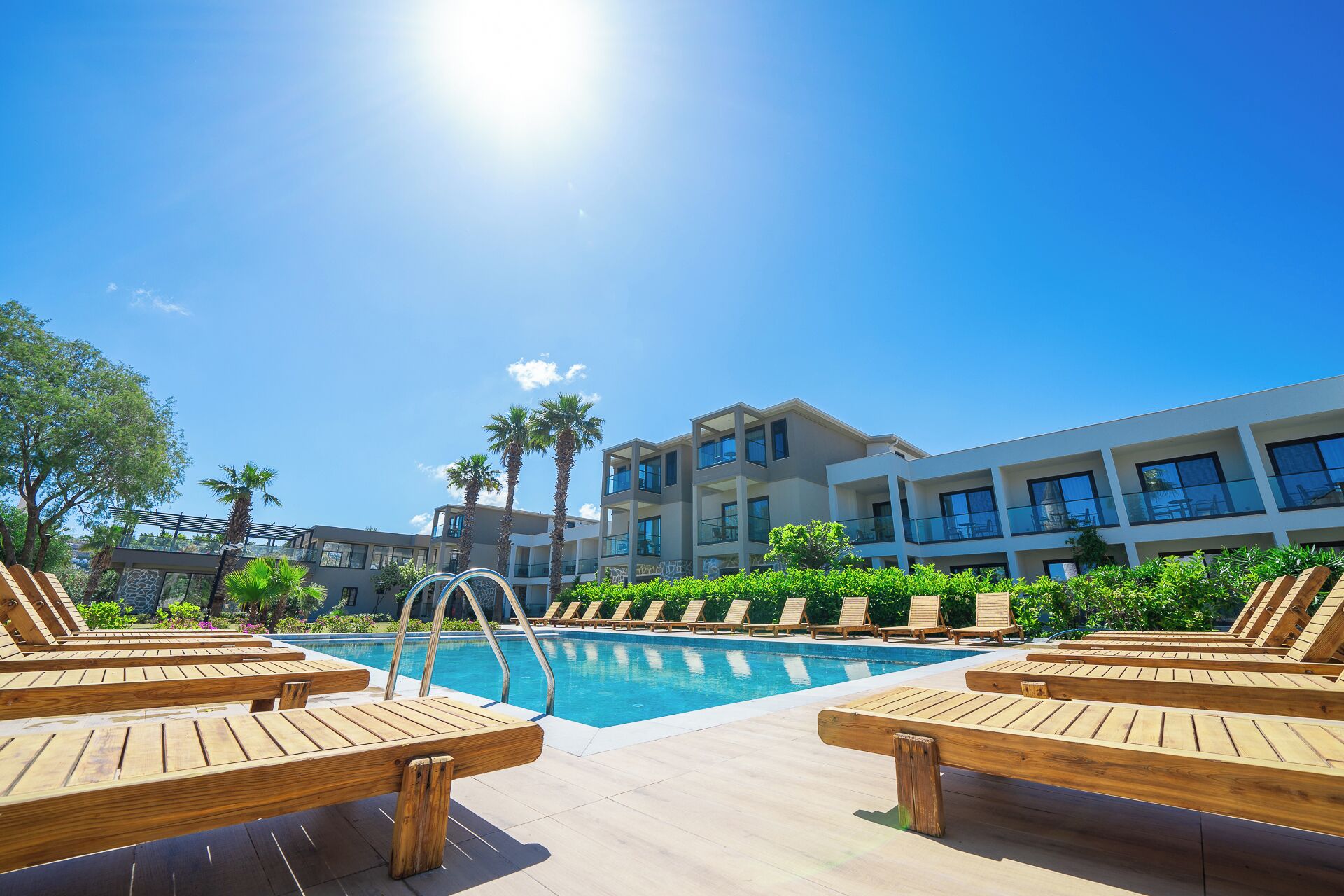 Seasonal outdoor pool