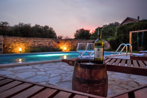 Vacation home Ana with pool in Krka National Park - Šibenik-Knin County- Croatia