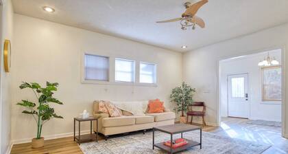 SoBro Bungalow - Office - Free Parking