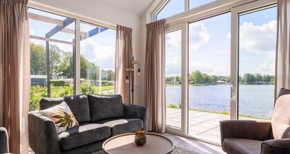 Detached holiday villa for up to 4 people