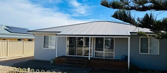 Elandra House -  WiFi, pet friendly outside