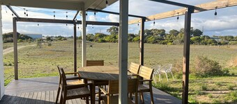 Ramblers Croft - WiFi, Pet friendly outside