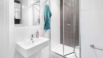 Apartment, 1 Schlafzimmer, Nichtraucher | Badezimmer