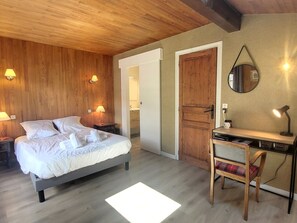 3 bedrooms, free WiFi