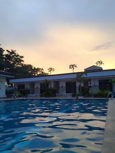 Bed and Breakfast Near NAIA Airport Manila with Car Rental/Service