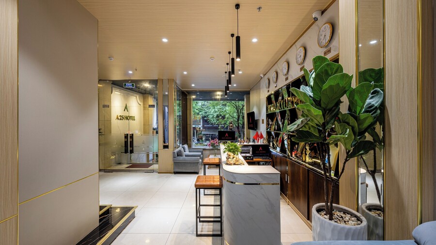 A25 Hotel - 277 Le Thanh Ton