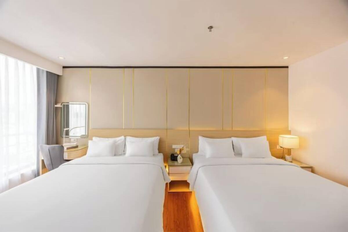 1 dormitorio, minibar, caja fuerte y cortinas opacas